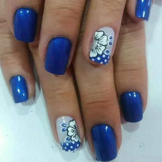 El azul en tus uñas - 45