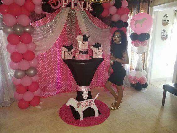 Despedida de soltera con temática Victoria's Secret 8