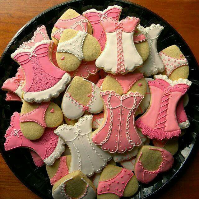 Despedida de soltera con temática Victoria's Secret 19