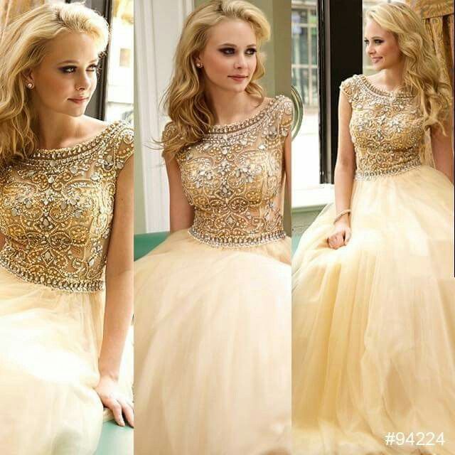 Vestidos de novia rojo y dorado 16