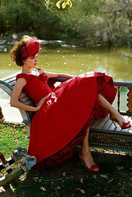 Vestidos de novia rojo y dorado 23
