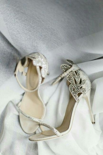 Zapatillas para el gran día. - 2