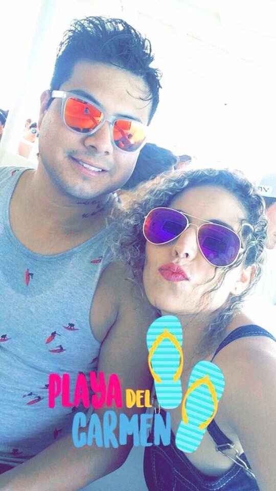 Sube una foto con tu pareja - 1
