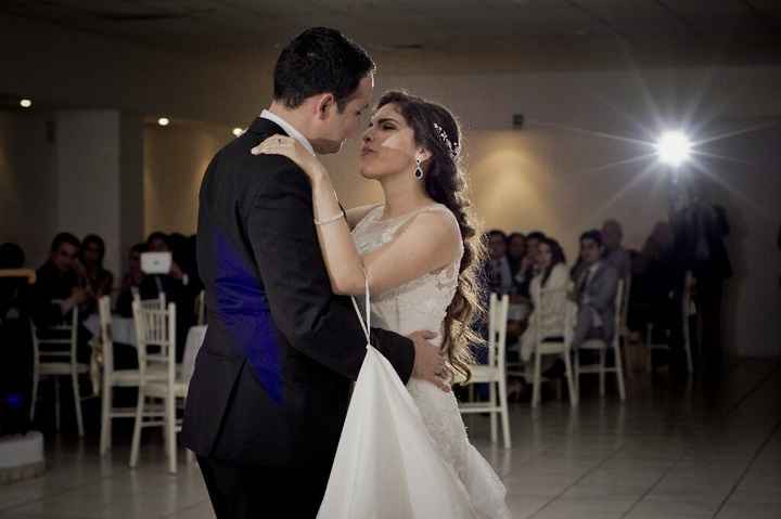 Tarde pero seguro.. fotos de mi boda! - 21