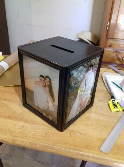 A 3 dias! mi caja de efectivo y mis tennis decorados - 3