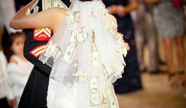 Zapatilla para el dinero! - 1