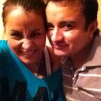 Presuman a sus futuros Maridos  - 1