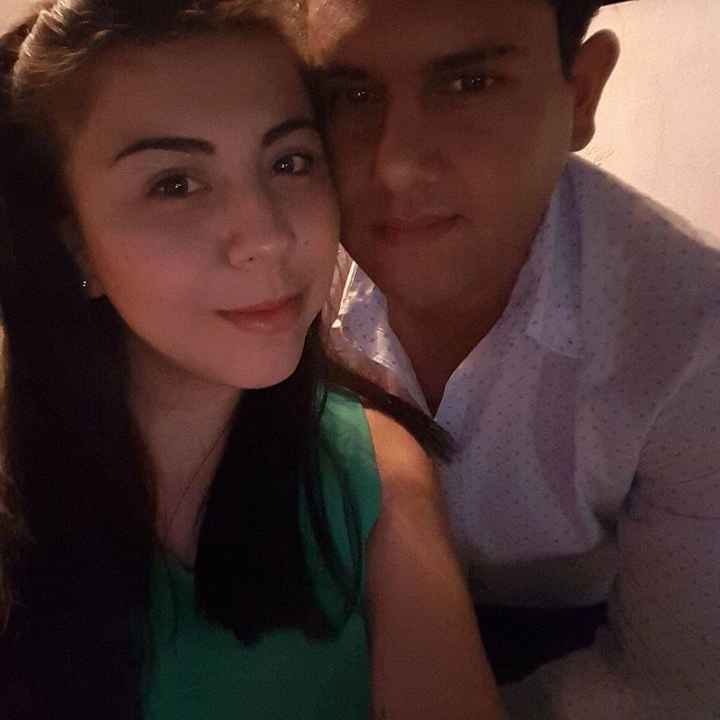 Reto con regalo: Sube una foto con tu pareja🎁 - 1