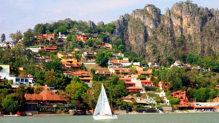 Lo robo o lo dejo: El lugar de boda de Maite Perroni 🏠 2