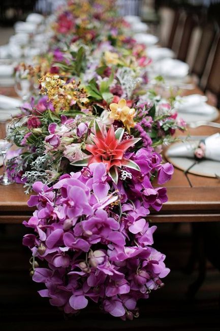 Caminos de mesa florales