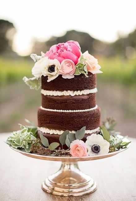 Naked cakes