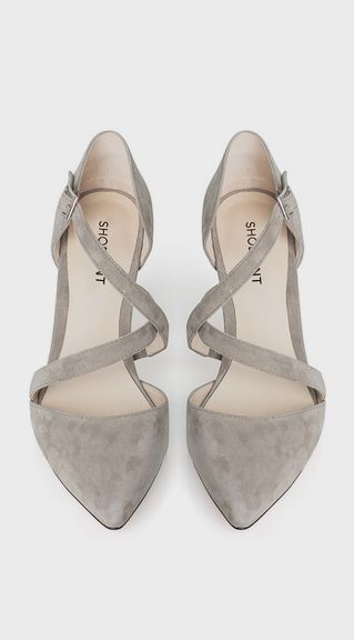 Zapatos de punta para el día B