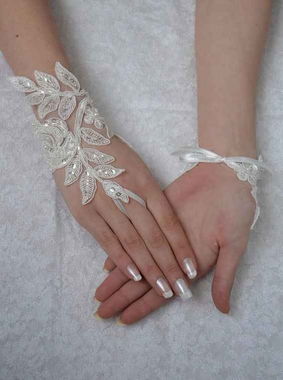 Guantes de novia