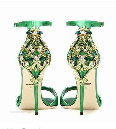 Zapatos joyas