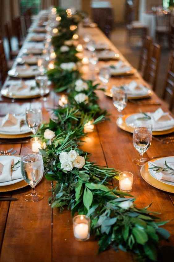 Caminos de mesa florales