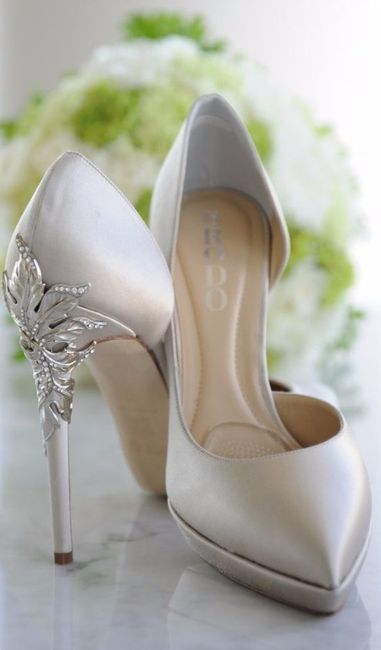 Sapatos prateados! Escolhe o teu preferido! 7