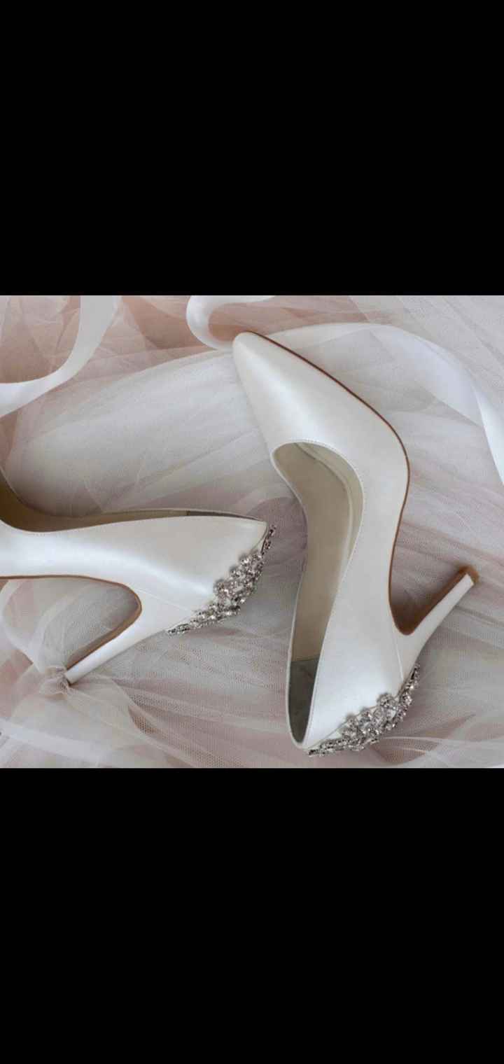 Ayuda!!! recomendaciones de zapatillas para la boda ? (algo como el de la imagen ) - 2