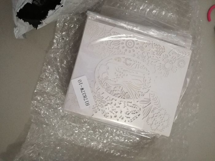 pedi 80 invitaciones, venian muy bien envueltas