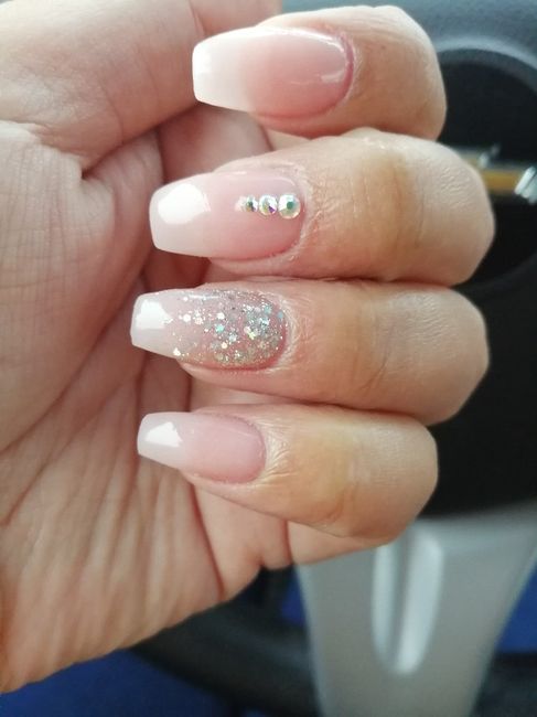 Uñas para el dia b - 2