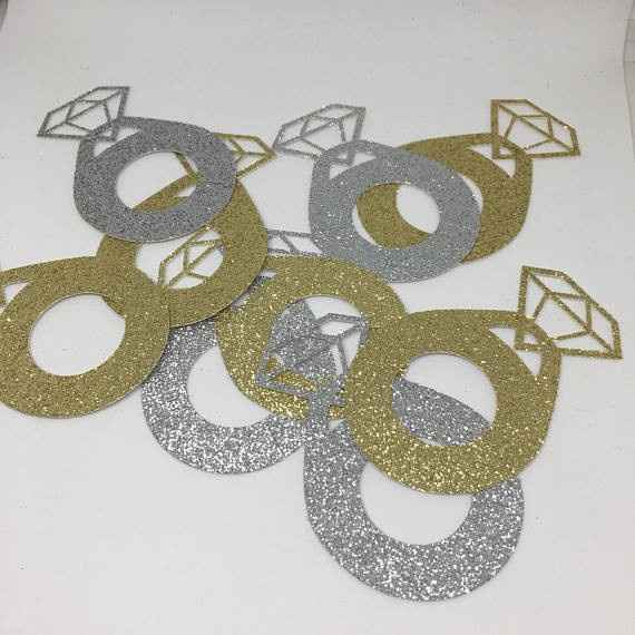 Idea de distintivo para invitadas