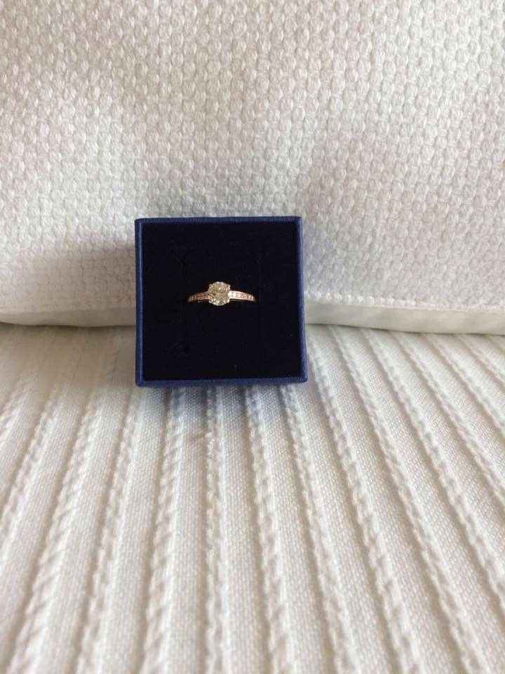  ¿blanco o amarillo? Anillo de compromiso - 1