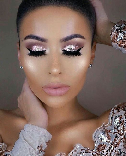 Maquillaje en tonos rosa 🎀🌹 3