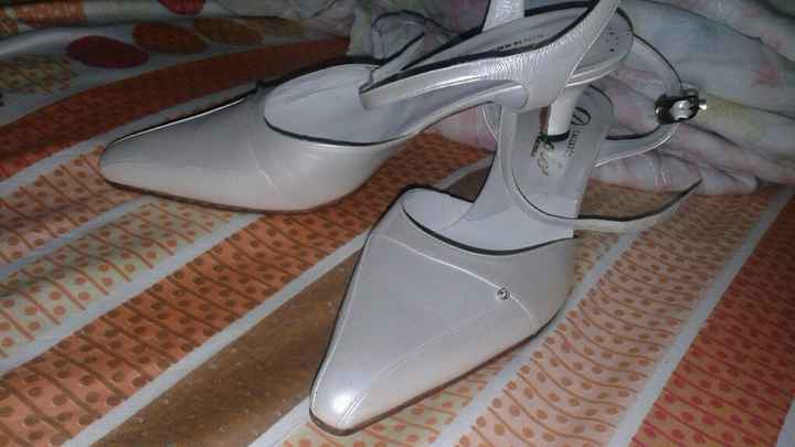 Mi velo, zapatos y tiara - 1
