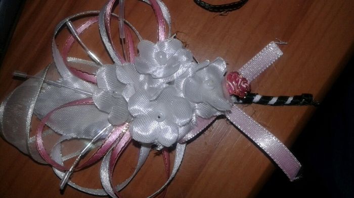 Los boutonniere para el novio y padrino - 3