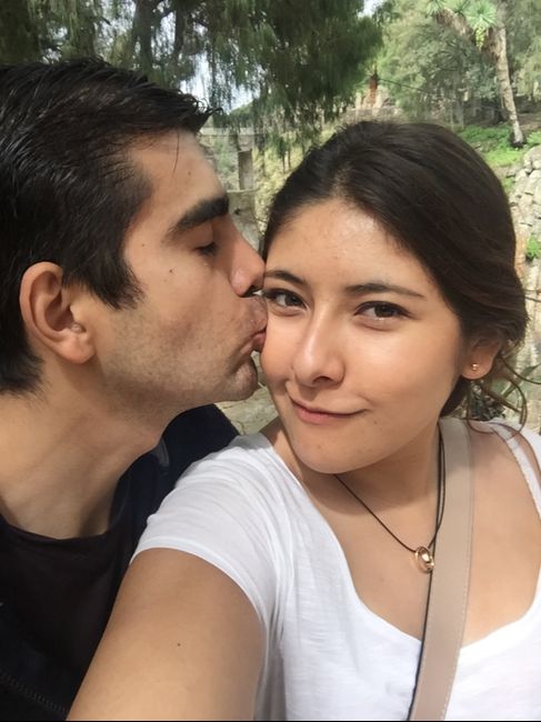 ¡Comenta con una foto de esta semana con tu amor! 5