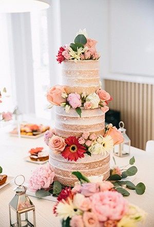 Naked cake