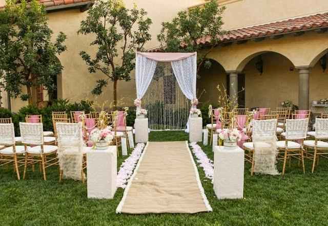decoracion doraod y rosa