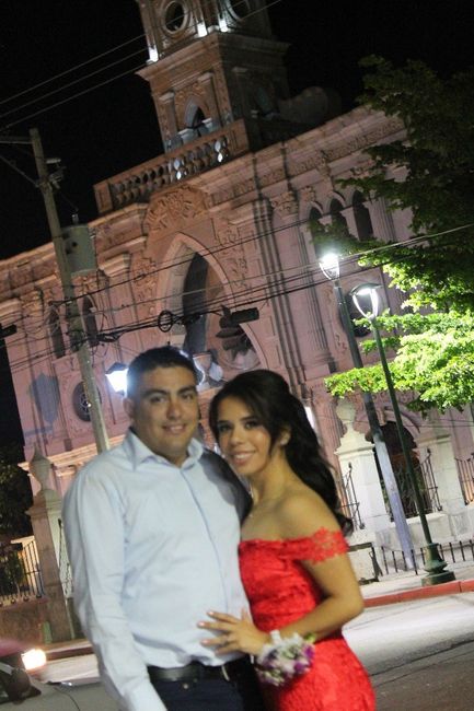 En la iglesia de atrás nos casaremos