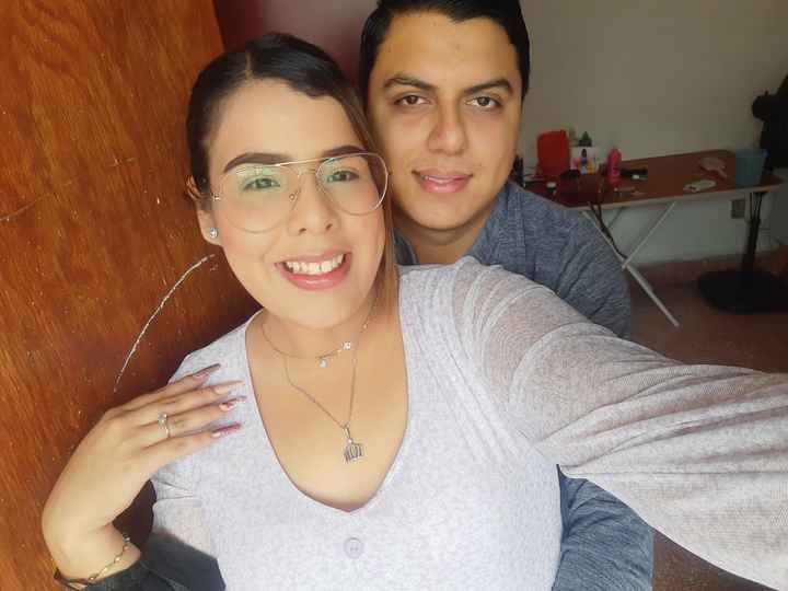 📷Publica la primera foto que se tomaron comprometidos - 1