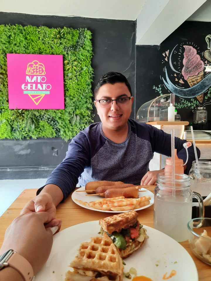📷Publica una foto de algo que tú y tu amor hayan comido juntos en una ocasión especial - 1