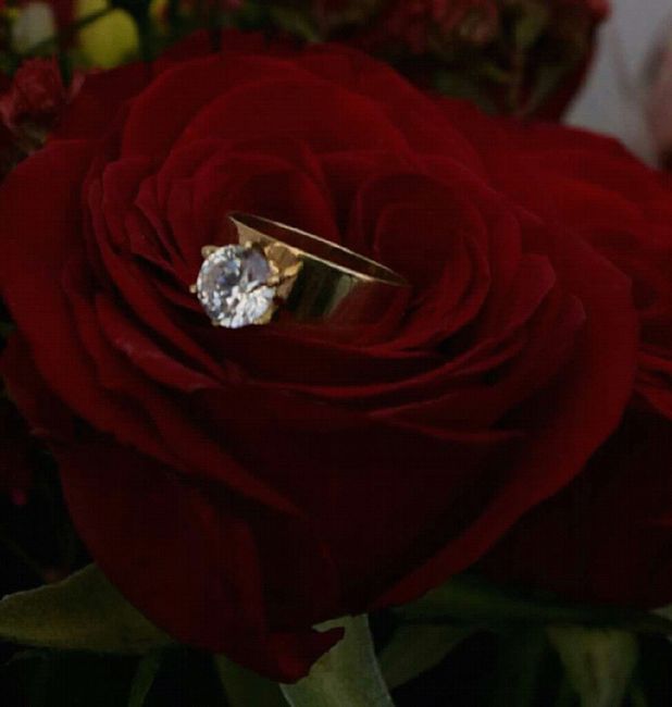 Viernes de presumir el anillo💍 - 1