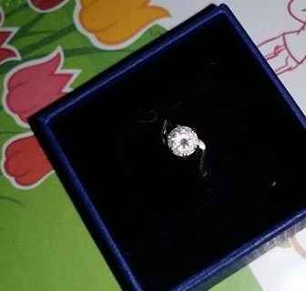 Mi anillo de preomesa