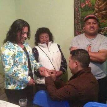 ¿Quién le pidió la mano a quién? - 1