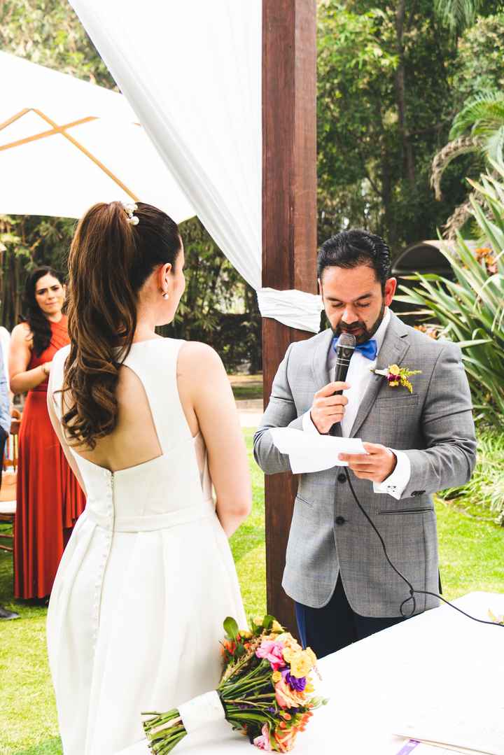 Boda civil con juez en recepción - 1