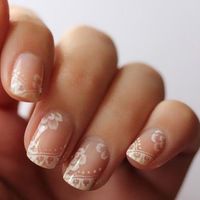 Manicure discreto