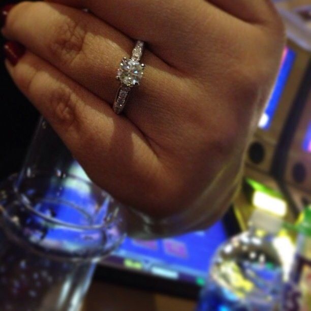 Presume tu anillo - 1