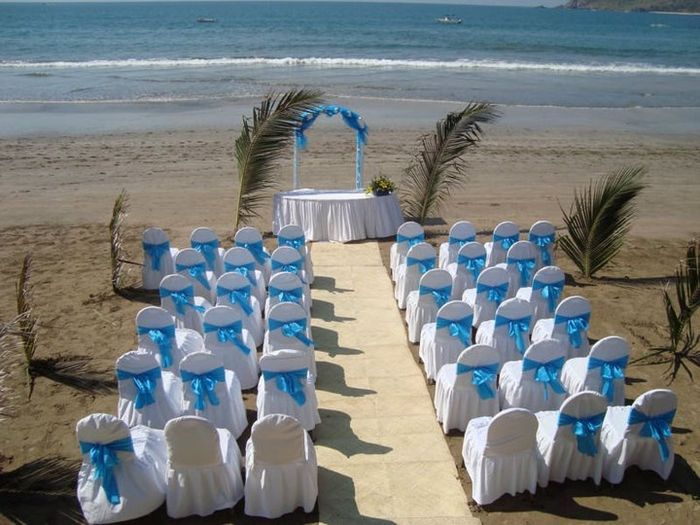 O con el color que va con la decoración?