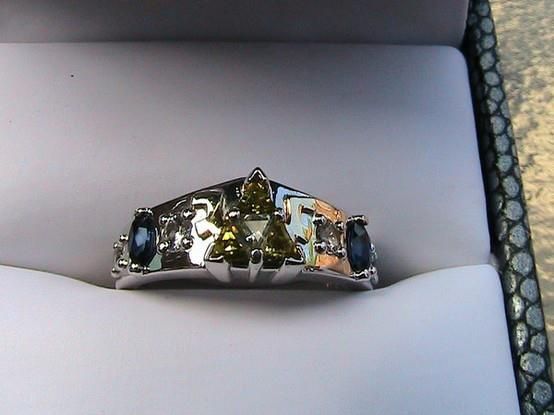 Anillo de compromiso