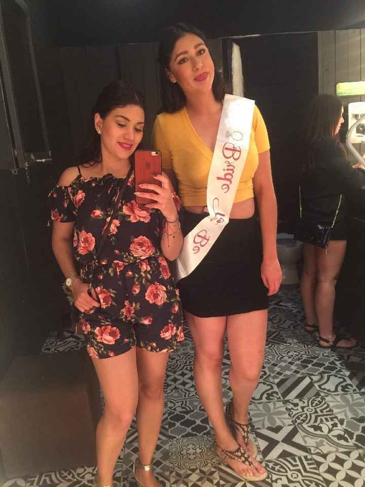 Despedida de soltera en la playa - 4