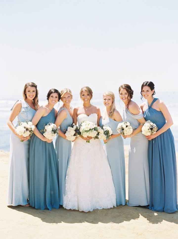 Colores: Vestidos azules para tus damas de honor - 5