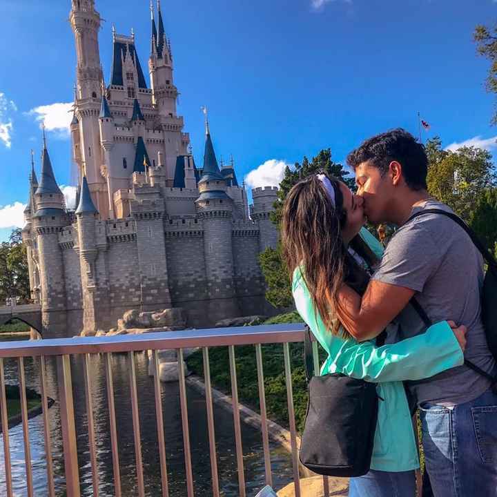 Reto con regalo: Sube una foto con tu pareja🎁 - 1