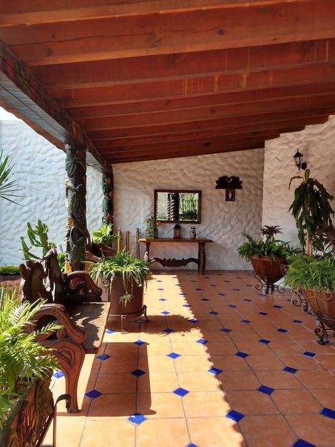 Quinta las campanas (Recibidor)