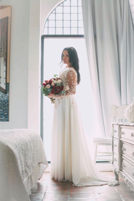 Vestido con manga larga - 1