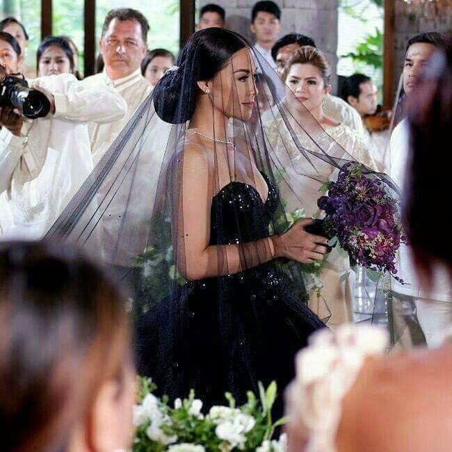 ⚫️novia de Negro 👰🏻⚫️ - 1