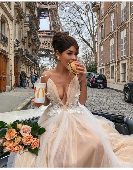 Una pose  especial vestida de novia 👰🏻 - 1