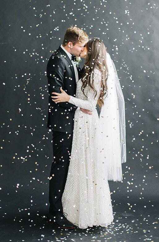 👫 Salida de la ceremonia de los novios 🎊 - 4